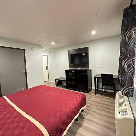 Express Inn & Suites Ontario Airport Экстерьер фото