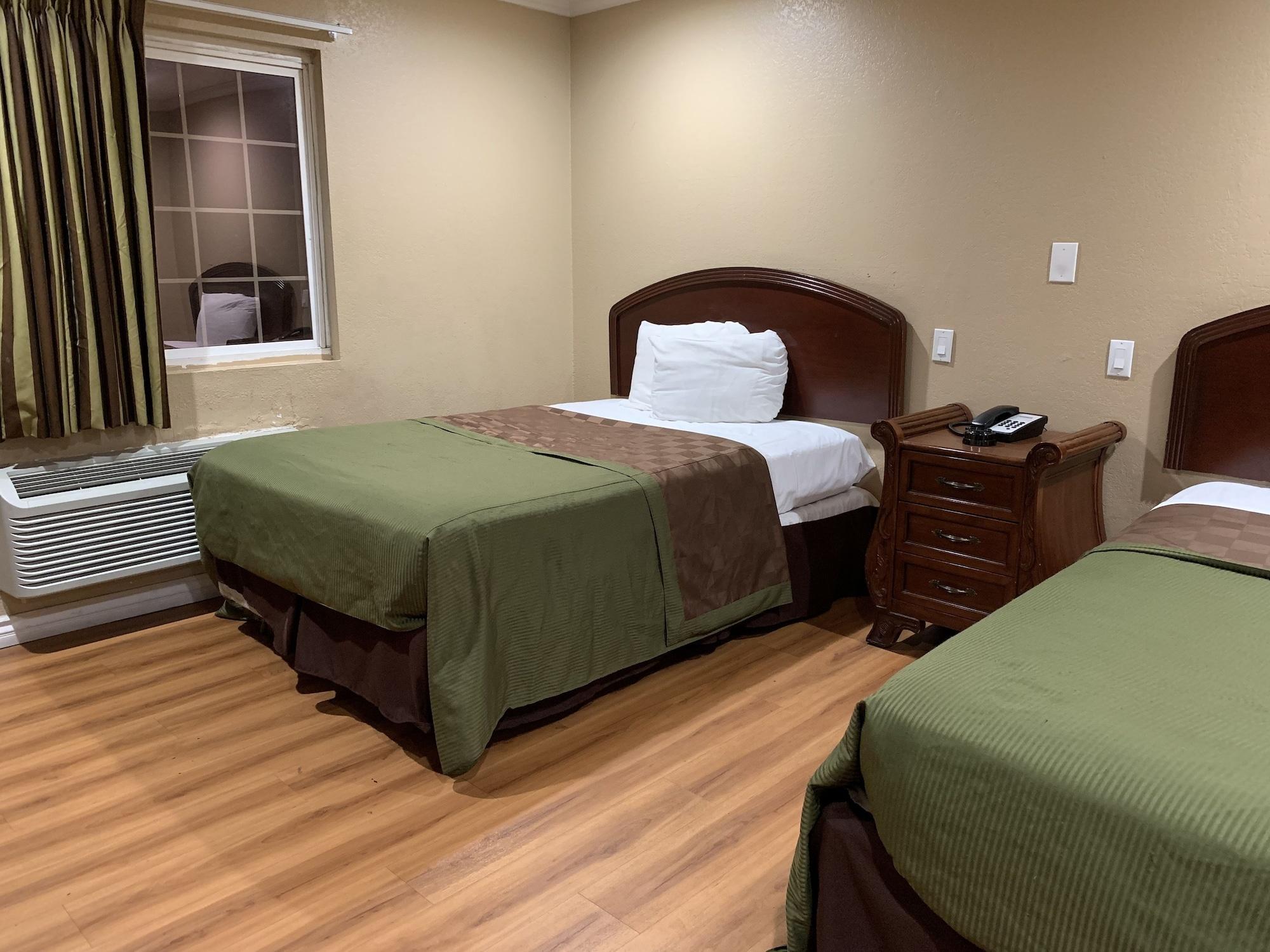 Express Inn & Suites Ontario Airport Экстерьер фото